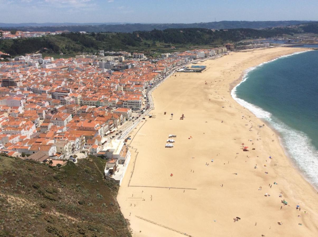 نازاريه Casa Das Ondas - Praia Do Norte المظهر الخارجي الصورة